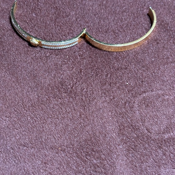 Stainless Steel Gold-Tone Shining and Sparkling Ladies Bangle Bracelet - Picture 10 of 14